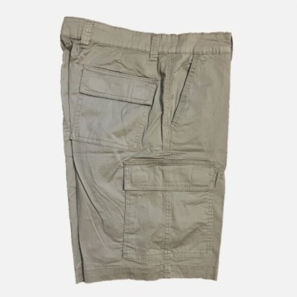 NEW UNIONBAY Men's Relaxed Fit Flex Waist Cargo Short - Tan Sz 32 - Picture 2 of 6